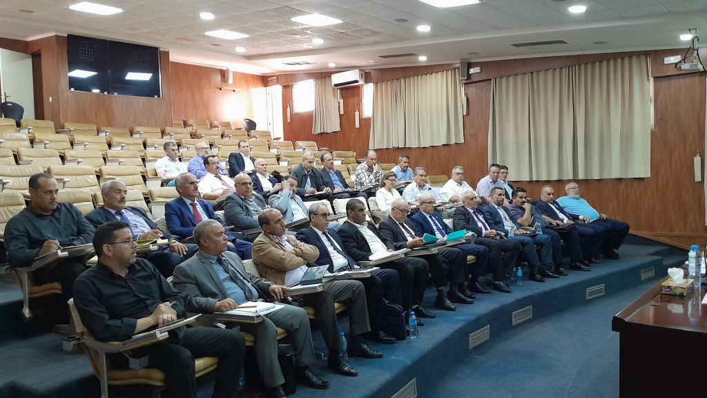 جلسات دراسة وتدقيق ملاحظات واقتراحات المنظمات النقابية المعتمدة لدى القطاع، حول القانون الأساسي والنظام التعويضي، خُصّصت لممثلي المنظمات النقابية التي تغطي قوانينها الأساسية الأسلاك المنتمية لفئة موظفي إدارة مؤسسات التربية والتعليم