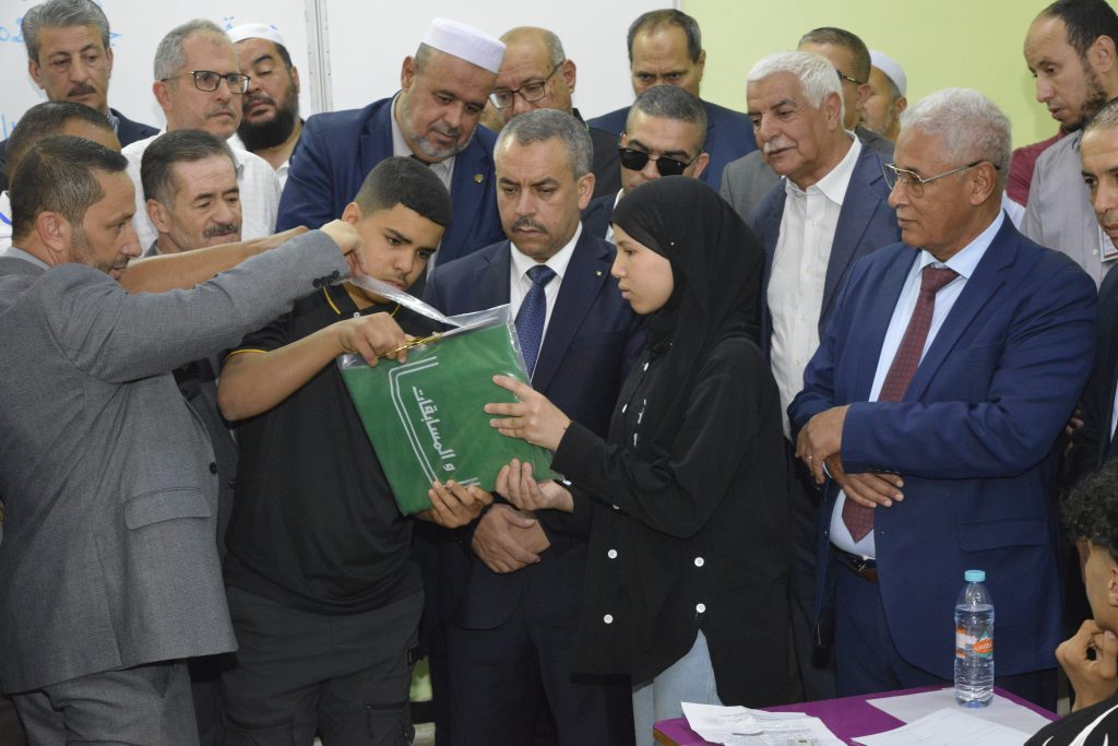 وزير التربية الوطنية يعطي إشارة انطلاق امتحان شهادة التعليم المتوسط دورة 2025 من ولاية غرداية