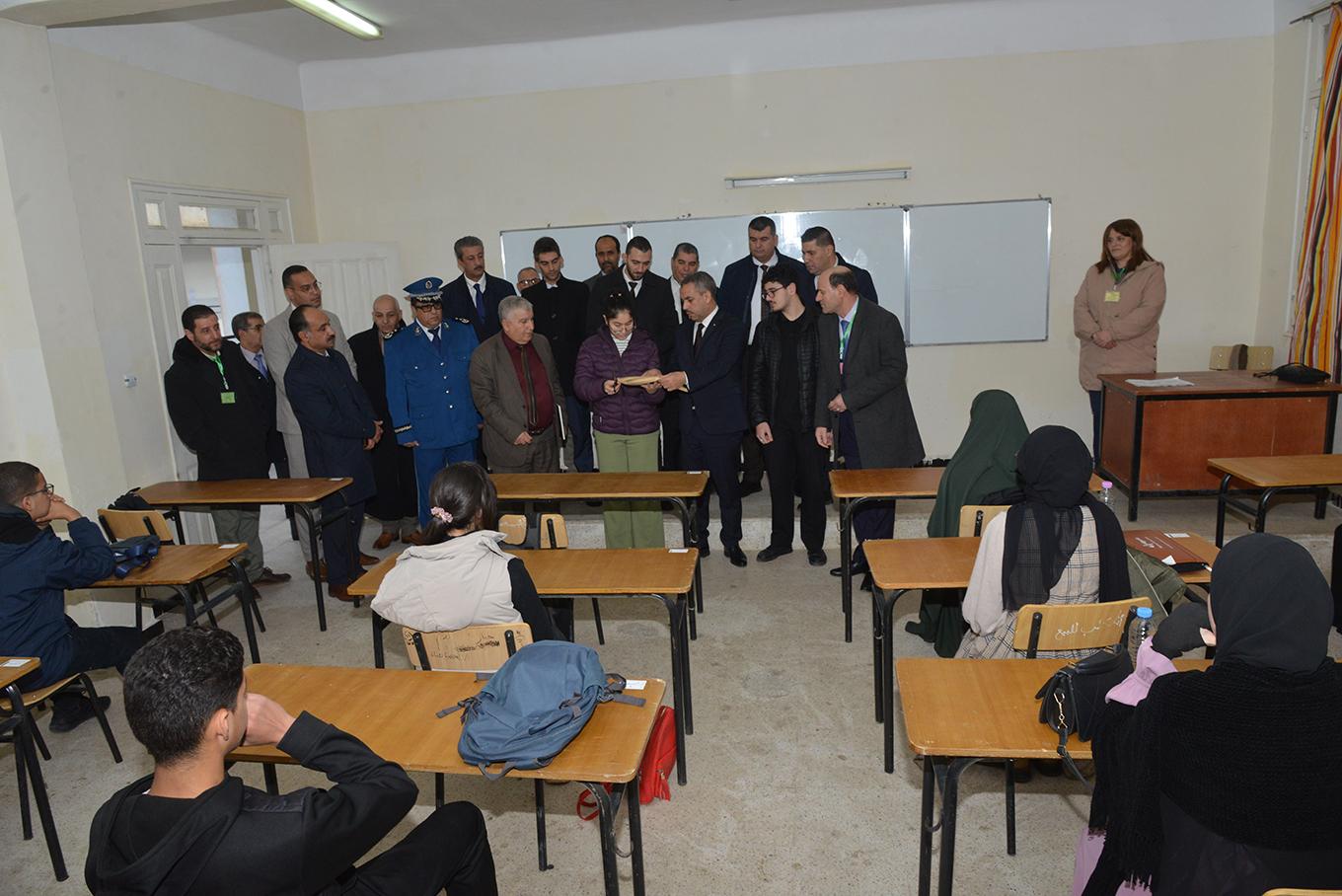 وزير التربية الوطنية يعطي إشارة انطلاق المسابقة الوطنية التصفوية لانتقاء الفريق الذي سيمثل الجزائر في الأولمبياد الدولي لعلم الفلك والفيزياء الفلكية – دورة 2026