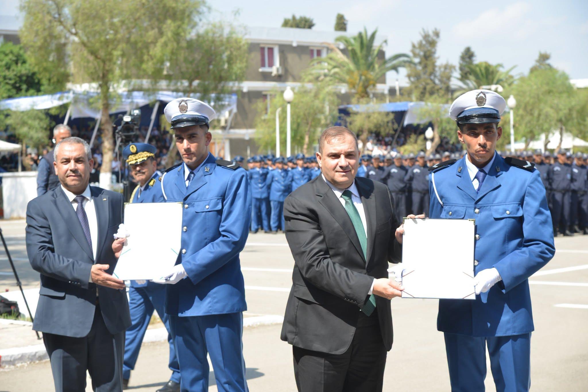 وزير التربية الوطنية يشارك في مراسم حفل التخرّج الموحد للدفعة الـ63 لأعوان الشرطة بالمدرسة التطبيقية للأمن الوطني عبد المجيد بوزبيد بالصومعة- البليدة